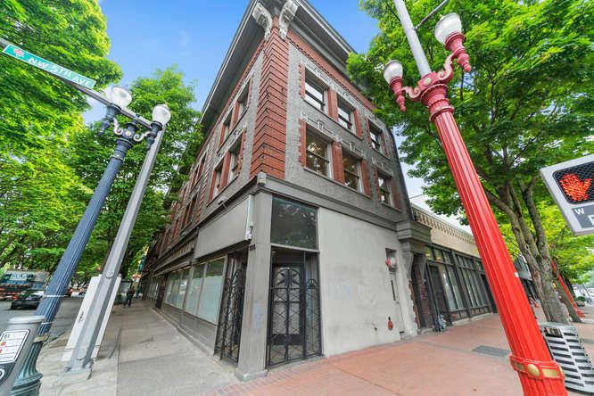 Downtown Portland Restaurant Lease Opportunity: 5 NW 5th Ave, Portland, OR 97209